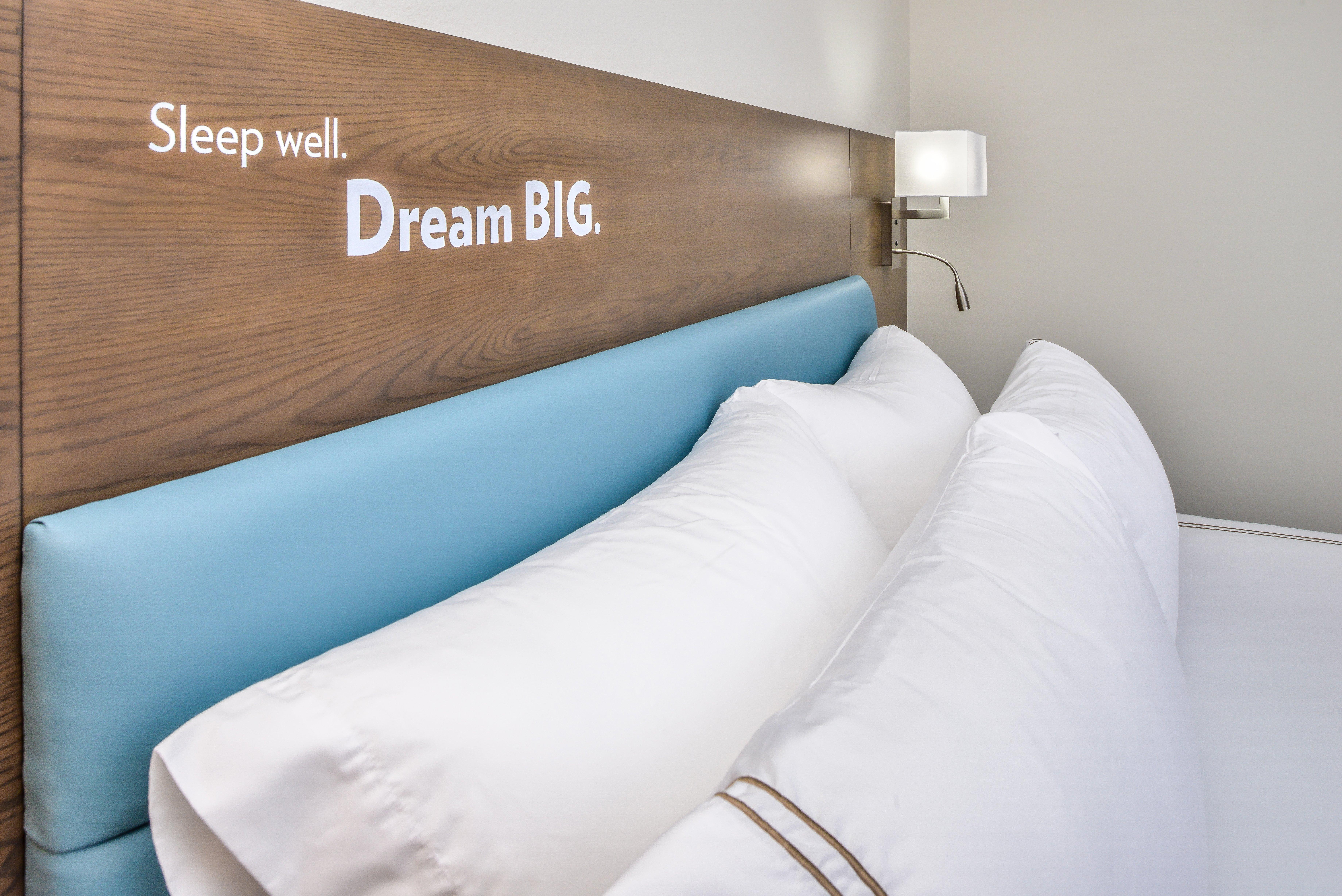 อีเวน โฮเต็ลs - ยูจีน Hotel ภายนอก รูปภาพ