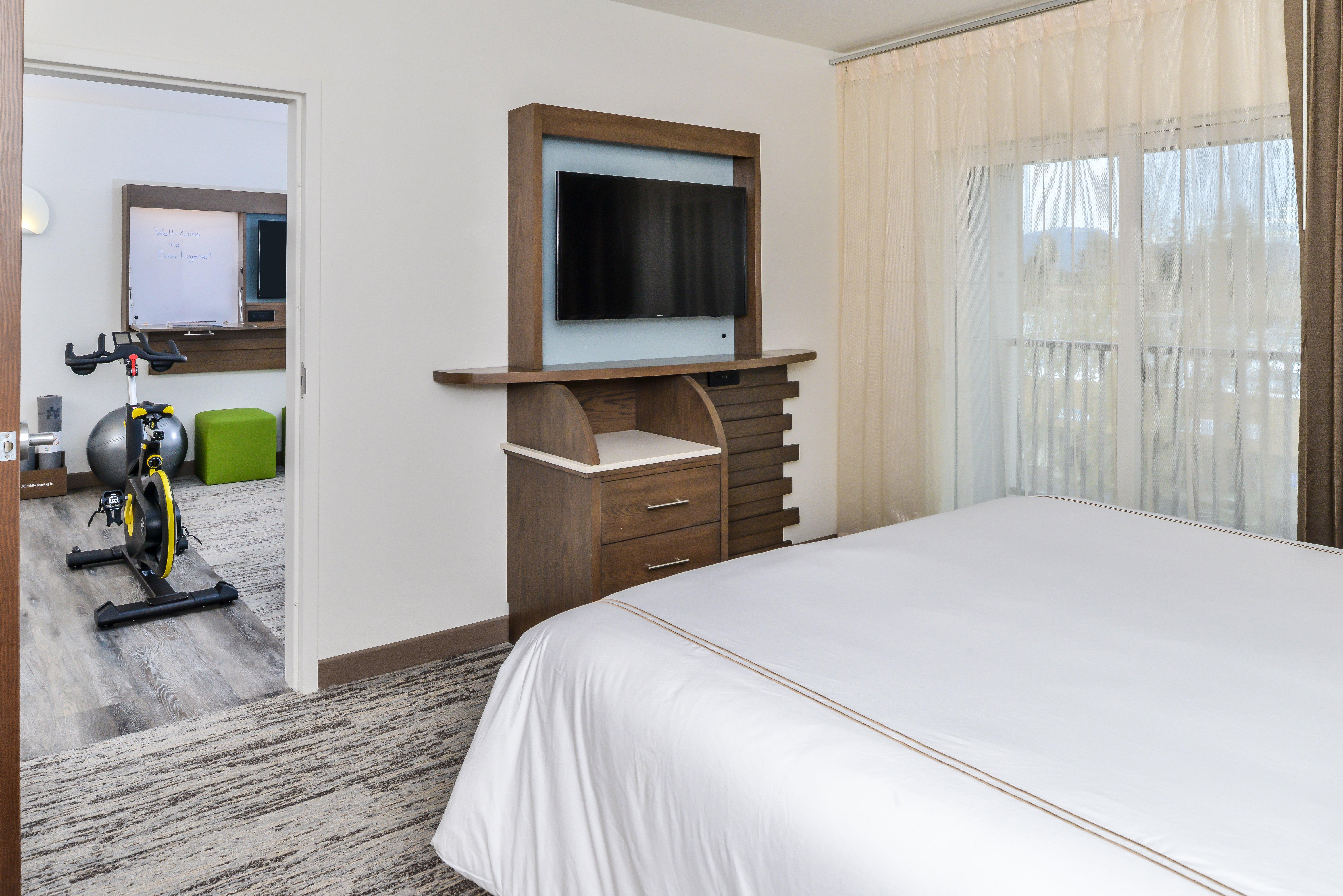 อีเวน โฮเต็ลs - ยูจีน Hotel ภายนอก รูปภาพ